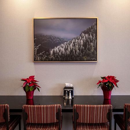 Best Western Plus Flathead Lake Inn And Suites Kalispell Exterior foto