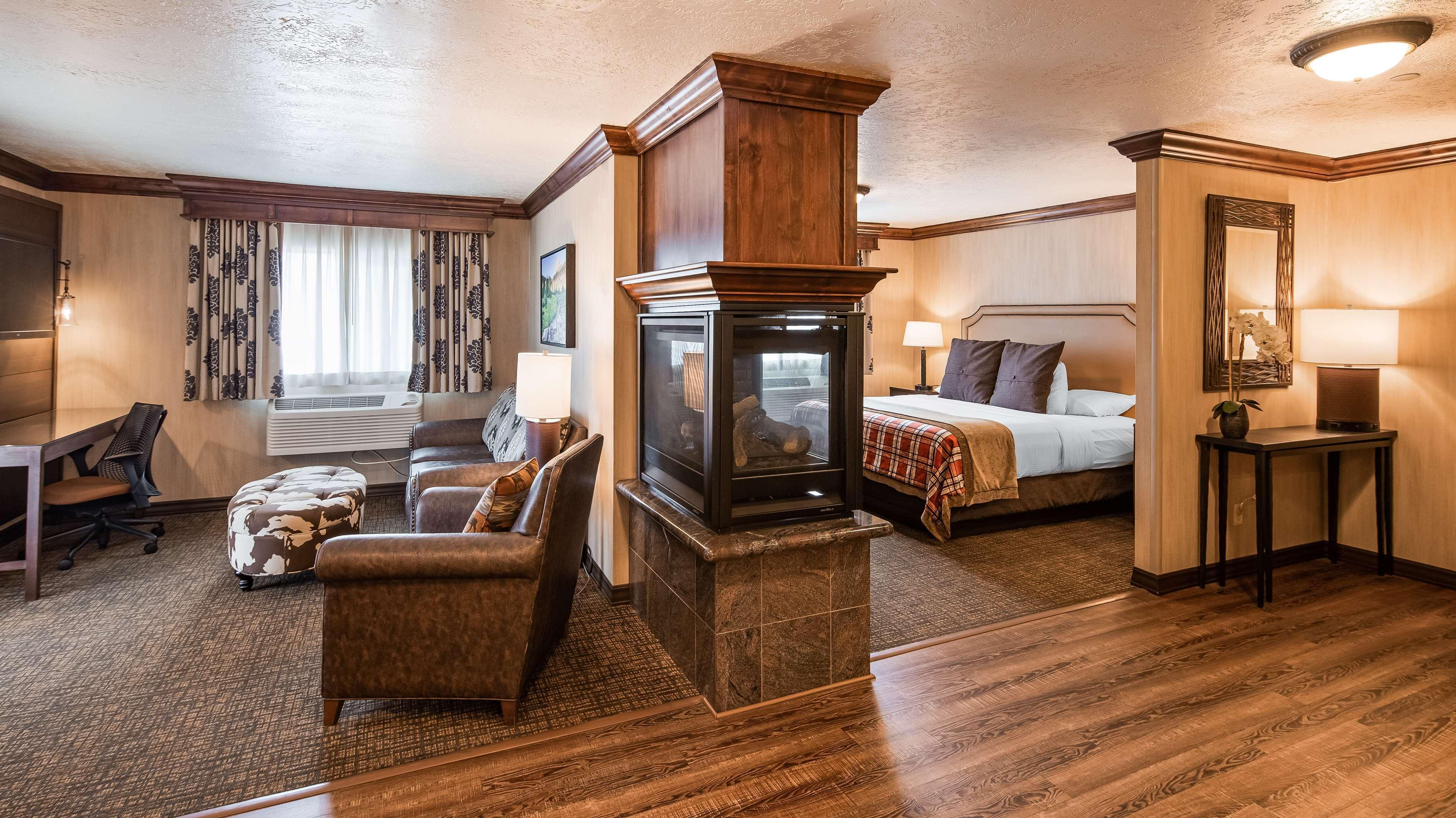 Best Western Plus Flathead Lake Inn And Suites Kalispell Exterior foto