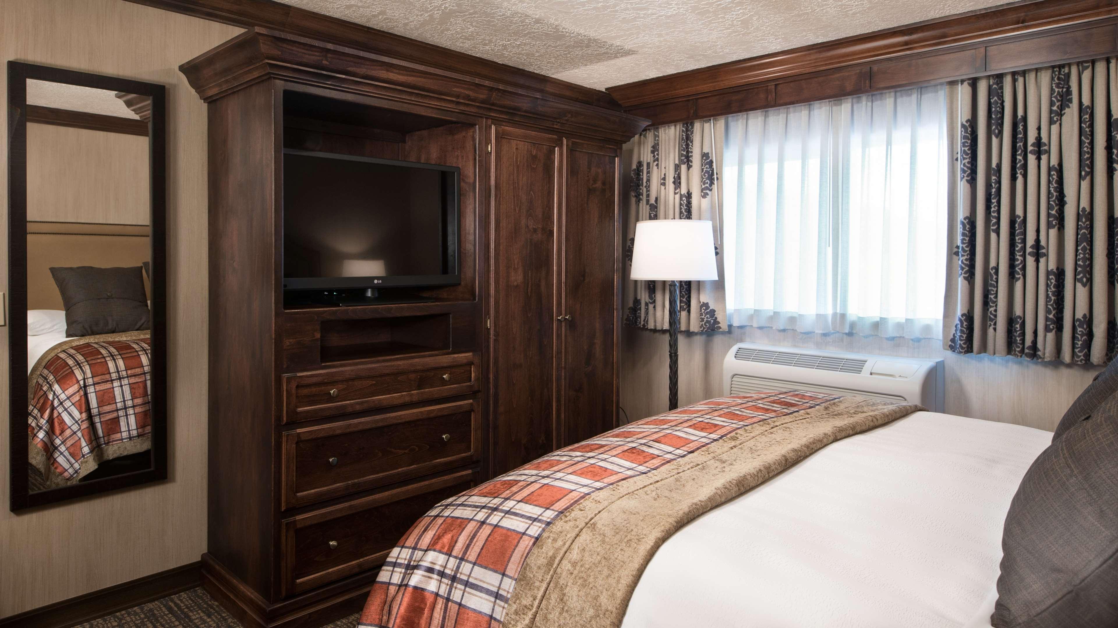 Best Western Plus Flathead Lake Inn And Suites Kalispell Exterior foto